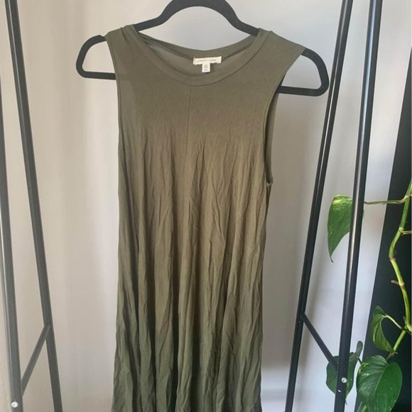 Olive Dress - Picture 2 of 3